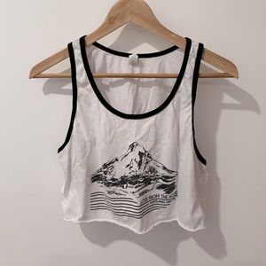 Cropped Graphic Tank